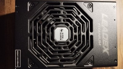 Super Flower SF-1600F14HT 1600W Netzteil/PSU