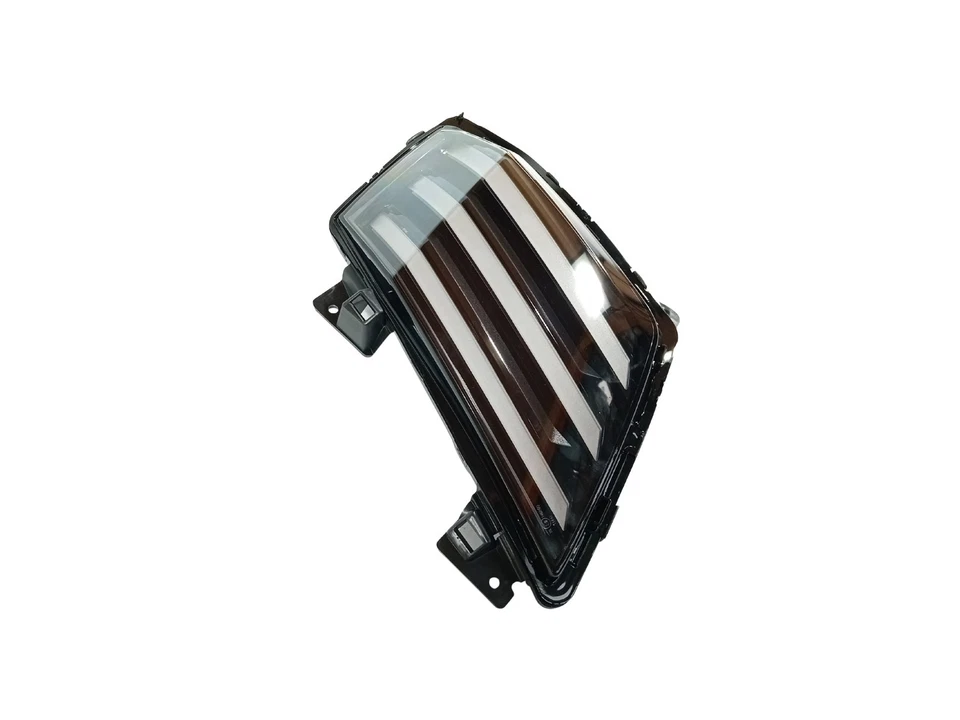 PEUGEOT 208 MK2 FACELIFT 2023-ON FRONT DAYTIME RUNNING LED LIGHT - LEFT N/S - Image 3 of 4