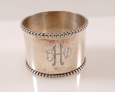 Serviettenring Silber 800  Monogramm HW HHW Perlrand Lutz & Weiss Art-Deco rund