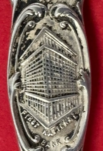 Cucchiaio souvenir New County Building Chicago IL argento sterling 14 g 5,25" - Foto 4 di 9