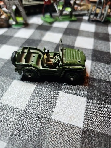Vintage DINKY TOYS No. 674 AUSTIN CHAMP Jeep Made in England 🔥Diecast Army