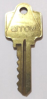 Vintage Key ARROW G12211 E Appx 2'' Replacement Locks Steampunk