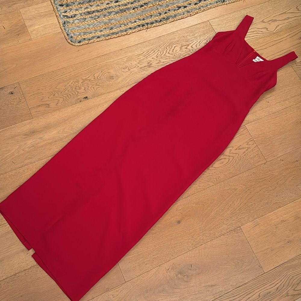 ワンピース MAX MARA PIANOFORTE Woman Dress Red 2511221054600 009 Pianoforte di MaxMara Solid Red Sleeveless Sheath Dress | eBay