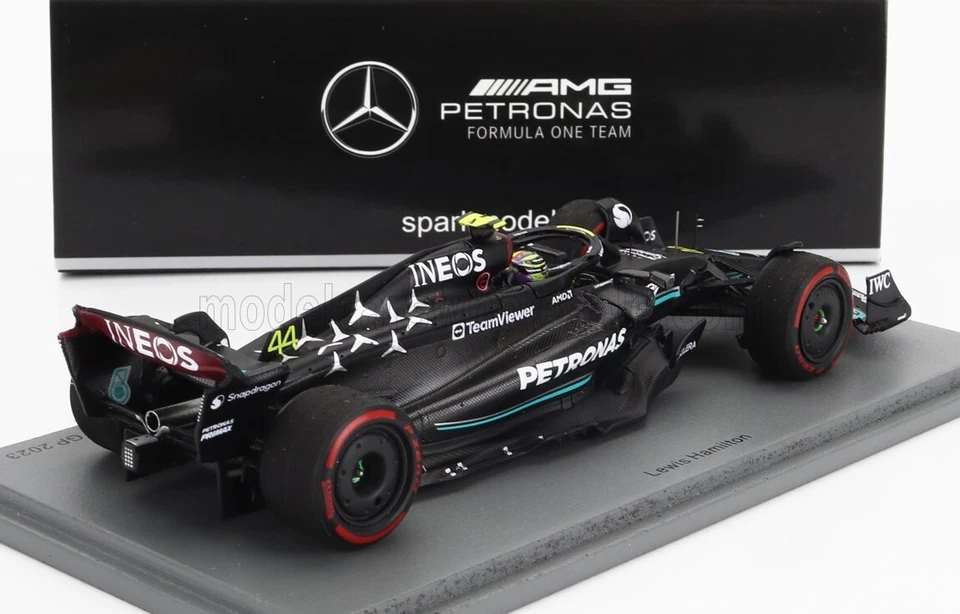 Lewis Hamilton Mercedes W14 Spanish GP 2023 Scale 1/43 SPARK - Imagen 2 de 4