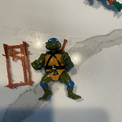 TMNT Classic Basic Leonardo 6in Figure - 81281