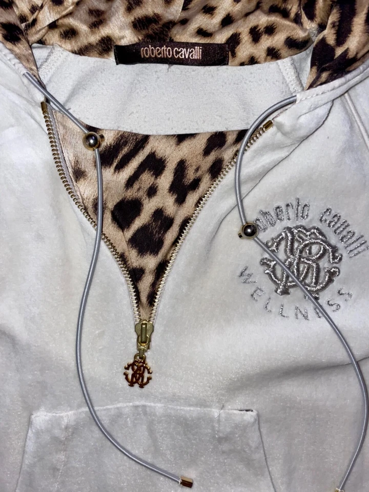 Traje Robero Cavalli  Foto 4 de 4