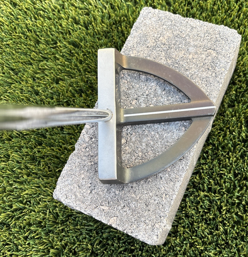 YES! Natalie Swash DESN Center Shaft Putter Steel Shaft RH 35" - Picture 4 of 8