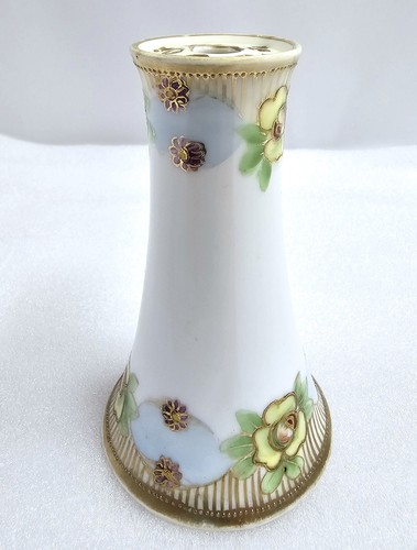 Nippon Porzellan 4 5/8" Hut Pin Halter Art Deco gelbe Rosen lila Veilchen Gold - Bild 4 von 6