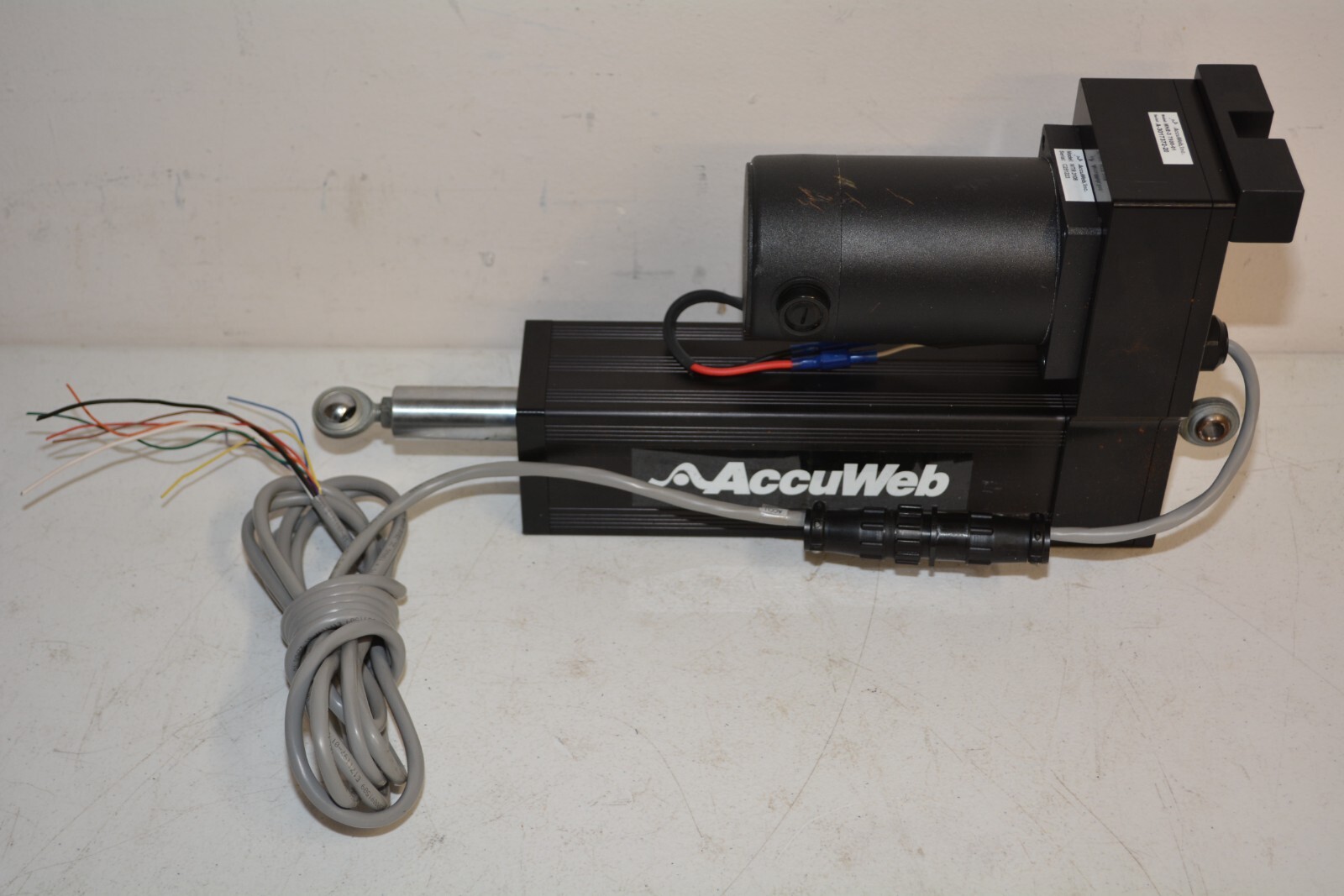 ^ AccuWeb Web Edge Guide Linear Actuator MNE-3 7500 / MTR 3108 #W5369
