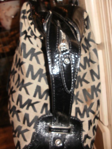 Michael KorsSignature Black & Beige Jacquard & Patent Leather Satchel - Picture 5 of 11