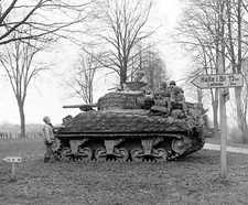 WW2 WWII Photo World War Two / US Army M4 Sherman Tank Ohr Germany April 1945