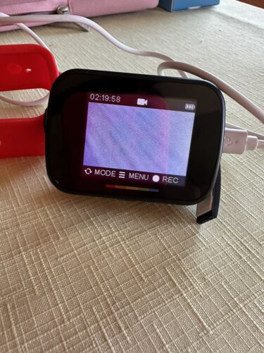 Polaroid Sport Action Camera 720p - Red - Picture 3 of 3