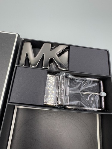 Michael Kors Hombre 4 en 1 MK Logo Cuero Reversible Cinturón Caja Set MARRÓN/NEGRO - Imagen 4 de 7