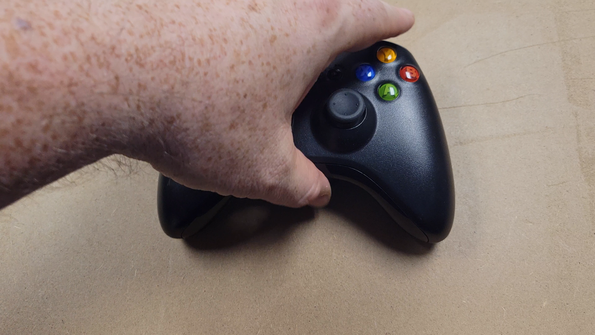 xboxコントローラー Amazon.co.jp: Xbox ワイヤレス コントローラー (ロボット ホワイト