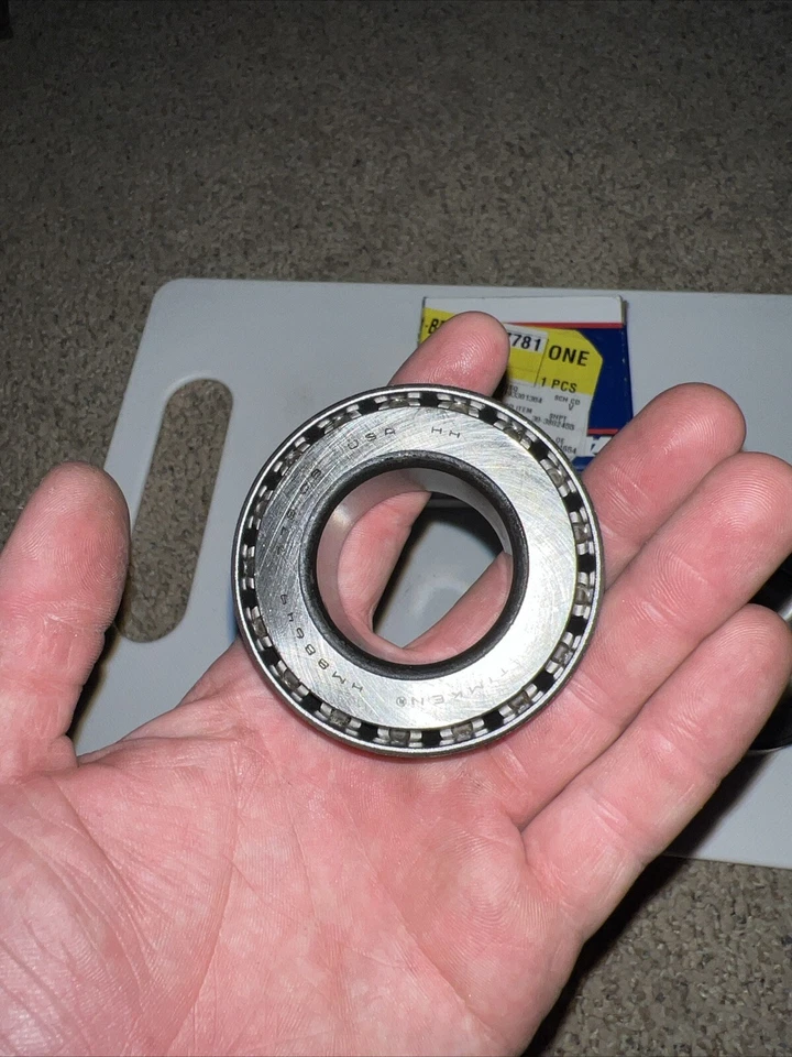 Genuine GM Front Differential Drive Pinion Gear Outer Bearing 09417781 - Image 4 of 4