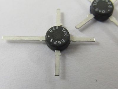 2 Stück - U862S TELEFUNKEN 2,4GHz Frequenzteiler - SOT103/TO50 - TFK 2pcs