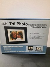 5.6 TRU PHOTO DIGITAL PHOTO FRAME with remote control.
