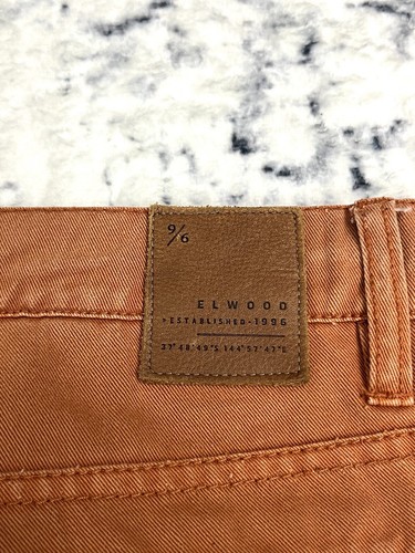 Elwood Mens Jeans Tan Brown Denim Button Fly Straight Leg 32 Cotton W34 L42 - Picture 7 of 10