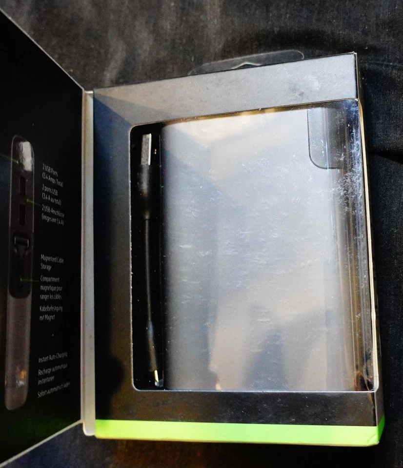 Belkin MixIt 6600mAh Rechargeable Battery Pack with Cable - Gray - F8M992btGRY - Image 3 of 4