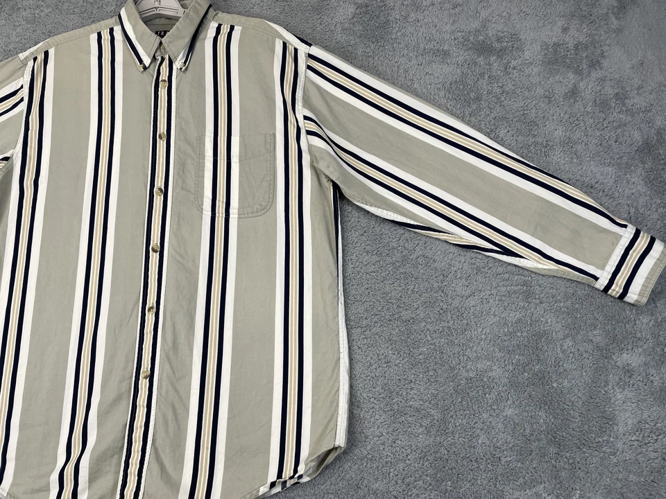 Trader Bay Shirt Mens Medium Gray White Blue Striped Button Up Pocket Casual 90s - Image 3 of 4