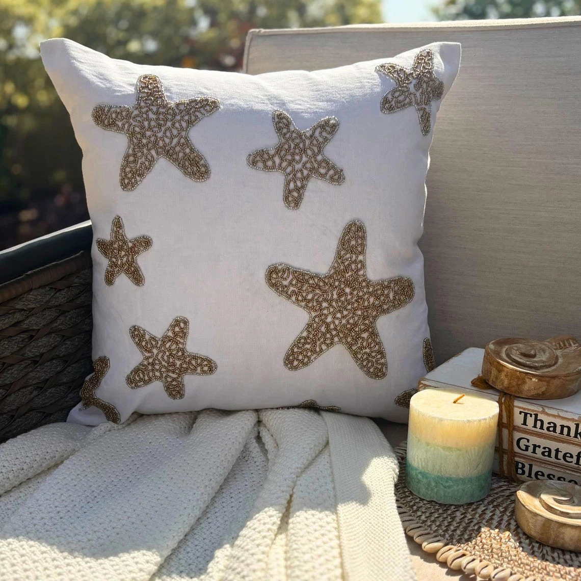 Decorative Throw Pillow Cover White 16"x16", Square Cotton - Gold Starfish
Opens in a new window or