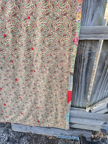 Hermoso Edredón Loco Abuela Núcleo Floral Mecanizado 90 X 66 Usado Envejecido De Colección - Imagen 20 de 24