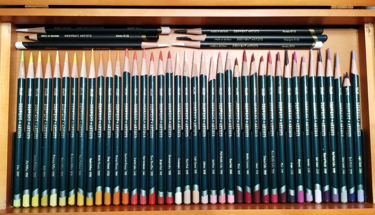 Derwent Artists Colored Pencils Wood Box Set 120 Fine Art Colour