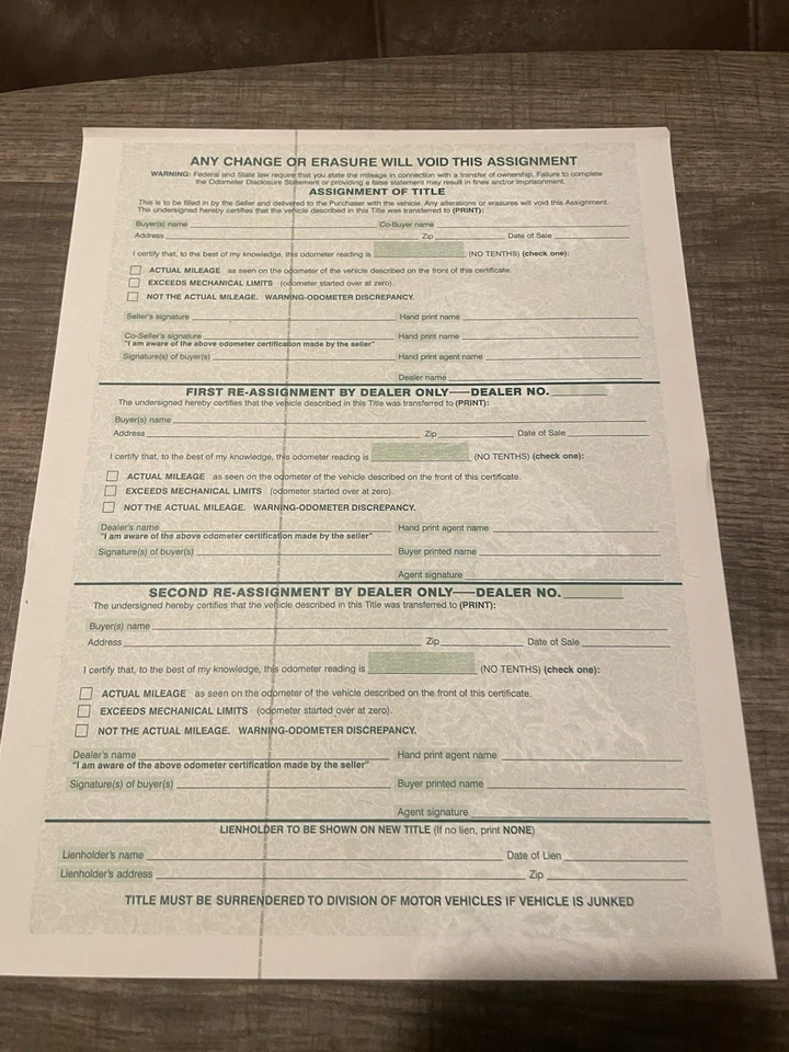 Título de auto/vehículo - Todas las características de seguridad Foto 4 de 4