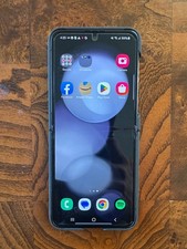 Samsung Galaxy Z Flip5 5G SM F731U 512GB Graphite Unlocked - EXCELLENT CONDITION