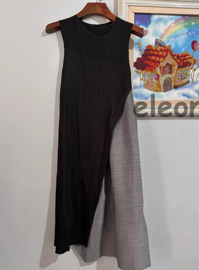 25+ ISSEY MIYAKE Pleated Dresses for Women for sale | Updated Oct 2026