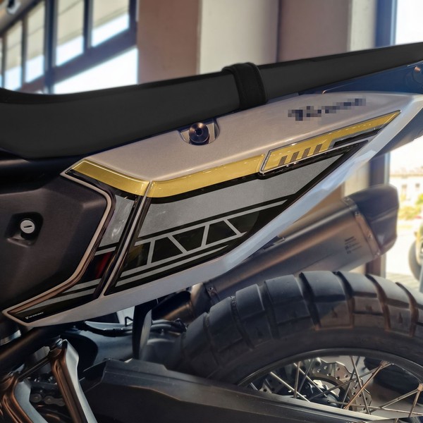 Aufkleber 3D Motorrad Kompatibel Yamaha Tenere 700 2025-2026 Titanium Untersitz-image