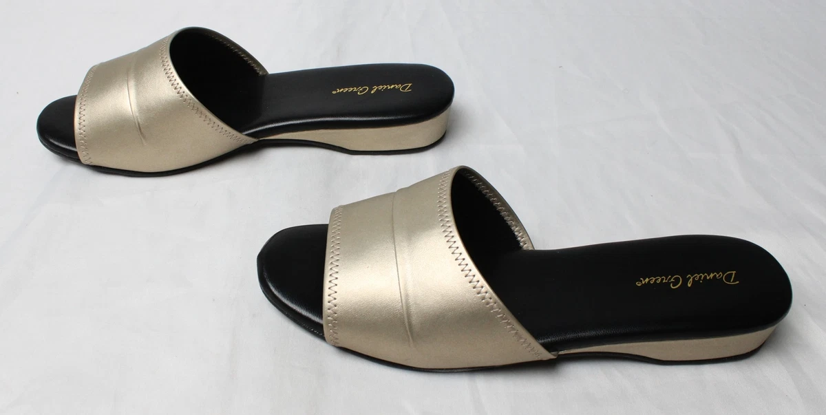 dsw daniel green slippers