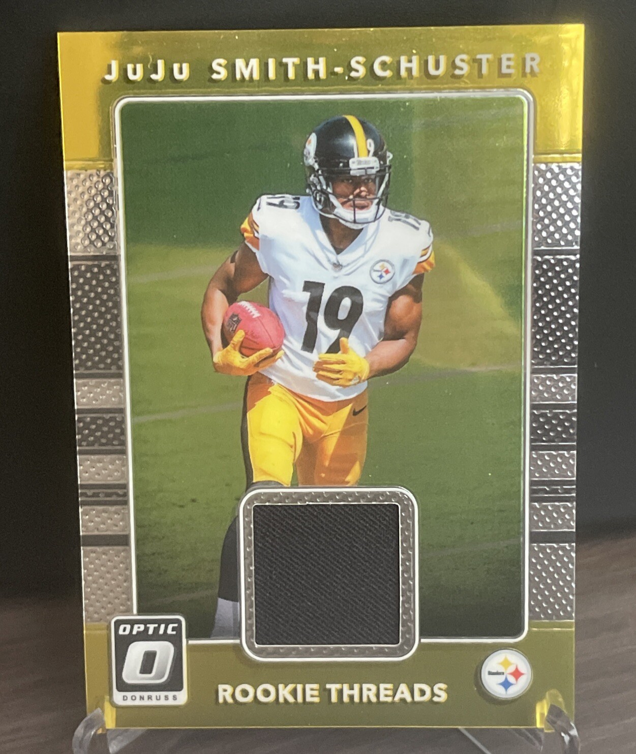 2017 Panini Donruss Optic | Juju Smith-Schuster Rookie Threads Patch | No.16