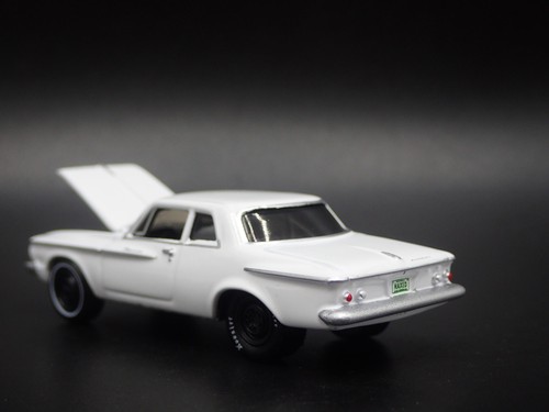 1962 62 PLYMOUTH Savoy Max Cuña Blanco Raro 1/64 Escala Diorama Coche Modelo - Imagen 6 de 8