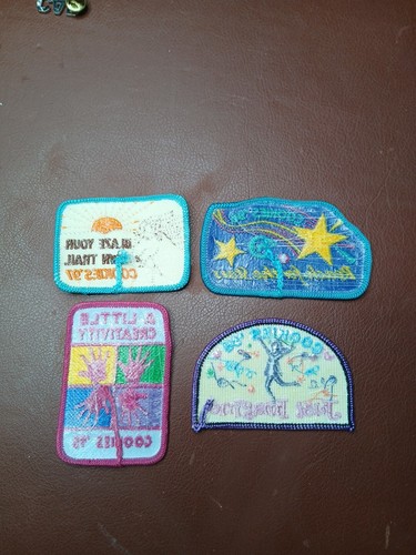 Lot Of 4 Girl Scout 90's Cookie Merit Badges Patches - Picture 2 of 2