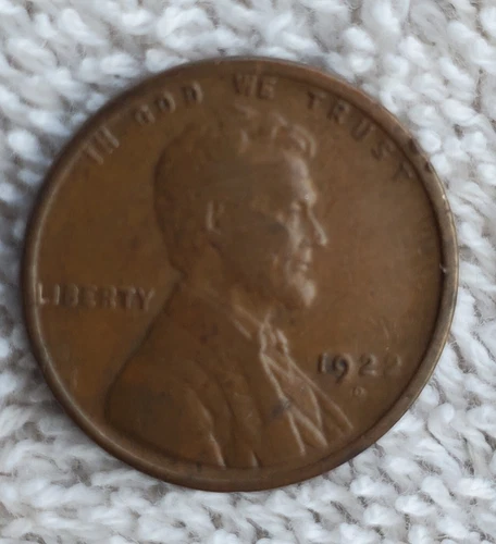 1922-D Lincoln Wheat Cent Copper Penny ~ Fine (F) ✨ ~ Free Shipping On This Item