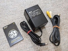 Neo Geo game console + 2 controllers + 2 software sets [ROM version] confirmed