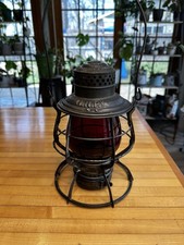 Great Northern Railway Lantern with Red Flashed Ex Base Globe! GNRy 