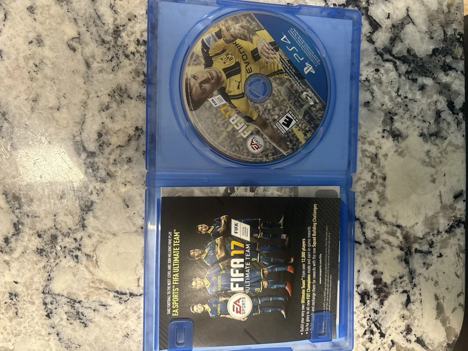 Лот из 4 игр PS4 Madden 16 / 2k16 / FIFA 16 и 17 - Изображение 2 из 4