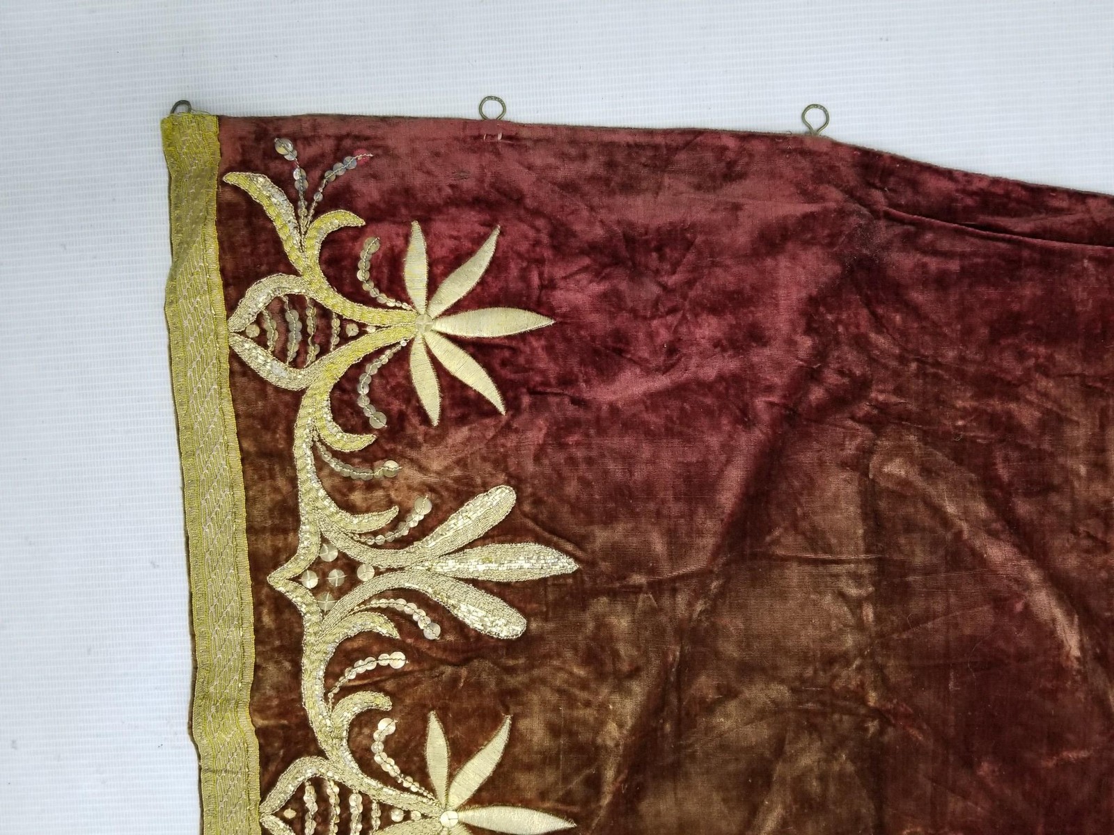 Picture 3 of 12