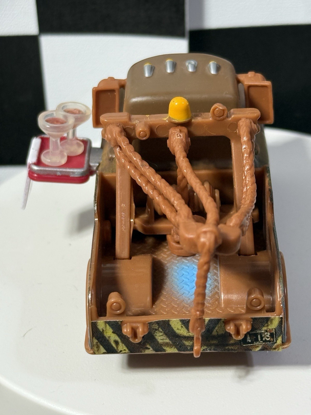 Picture 4 of 6