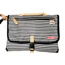 Skip Hop Pronto Portable Changing Station, Cushioned Diaper Changing Pad Gray