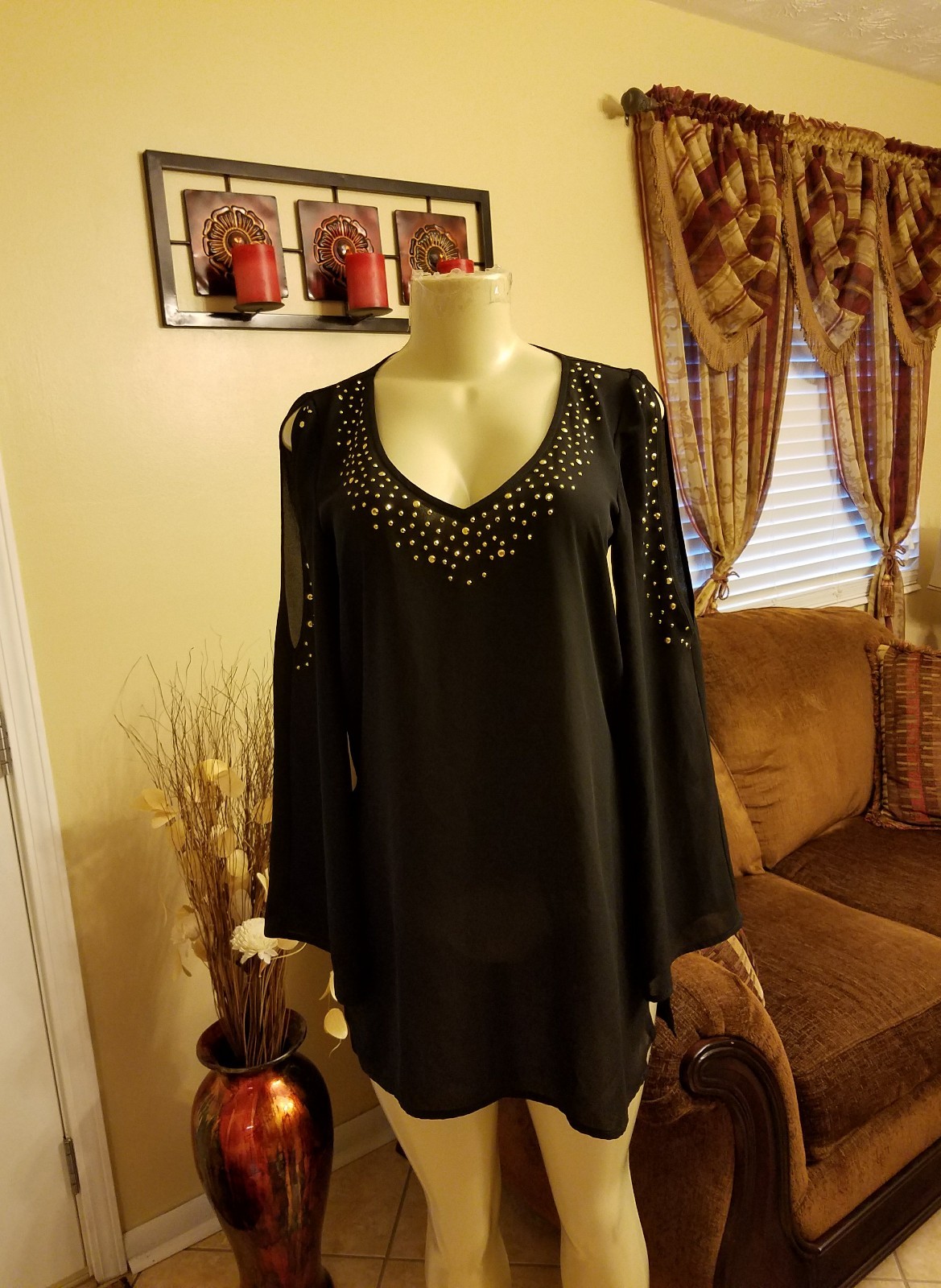 Picture 1 of 5