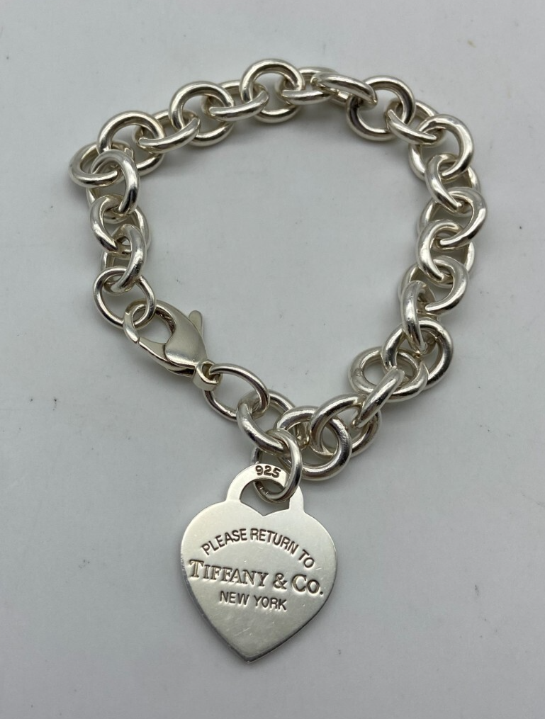 Tiffany & Co. Return to Tiffany Heart Tag Charm Bracelet 925