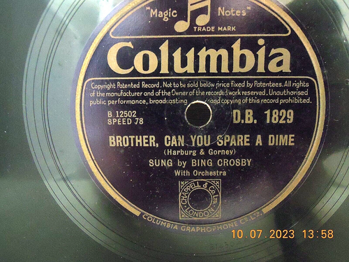 Bing Crosby 78rpm records, Titles Showi as showing. 5 Brunswick, 1 Columbia - Picture 8 of 8