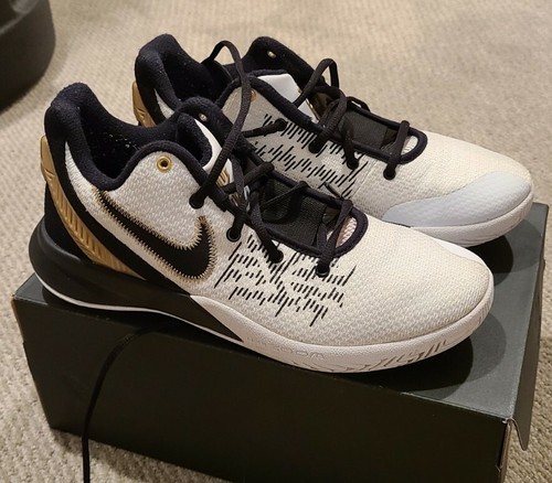 kyrie flytrap 2 metallic gold