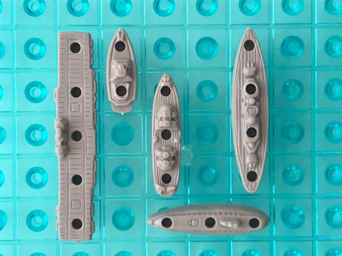 40 Lange Steckpins Für Battleship Spiel Von 1990 – Ersatzteile, 20 Rot & 20 Weiß