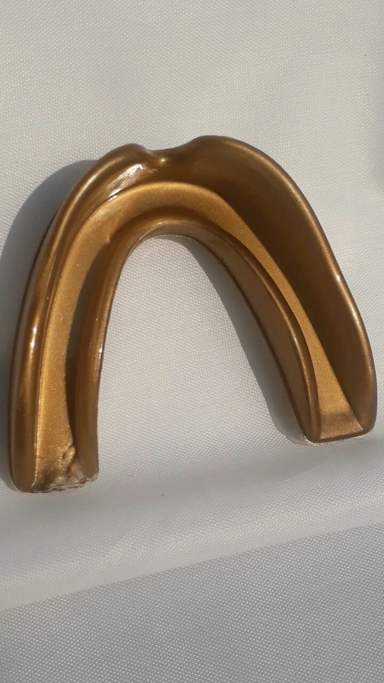 PROTECTOR BUCAL para BOXEO FÚTBOL RECHINAR DIENTES ANTI RONQUIDOS Protector Nocturno ADULTOS Foto 2 de 4