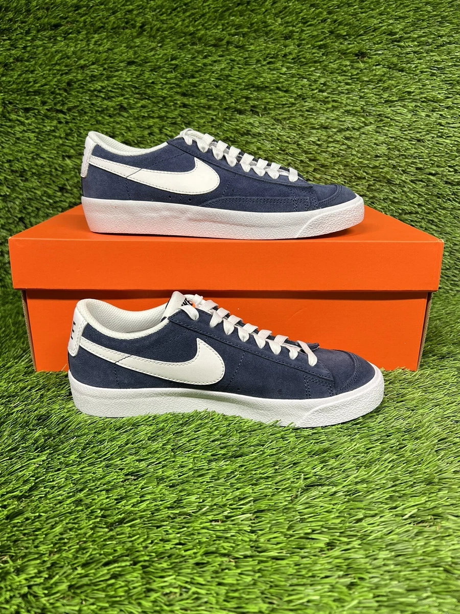 navy nike blazer low