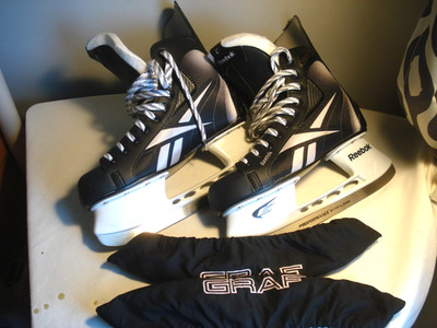 Pair Of ''Reebok''  SC3  Men's  Ice Hockey Skates  Stainless Steel Blades Size 10